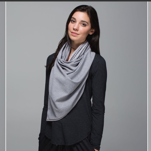 Lululemon Vinyasa Scarf *Rulu - Picture 2 of 9
